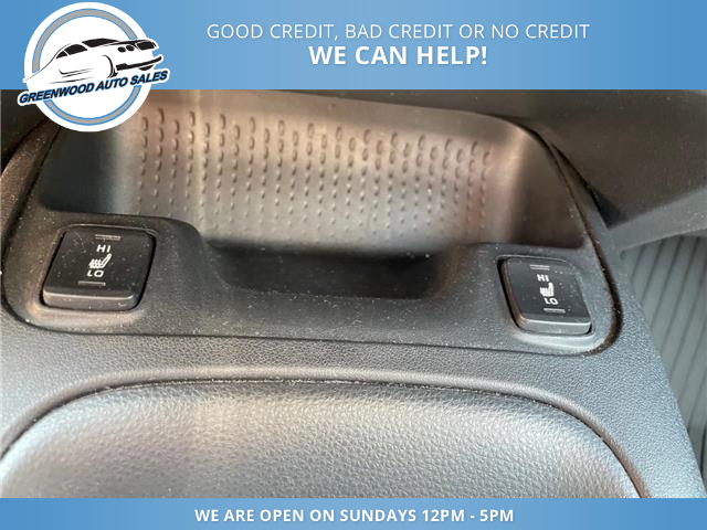 2021 Toyota Corolla LE (Stk: 21-219112) in Greenwood - Image 14 of 18
