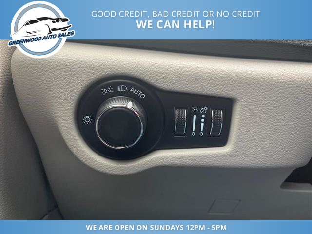 2024 Chrysler Grand Caravan SXT (Stk: 24-158915) in Greenwood - Image 16 of 21