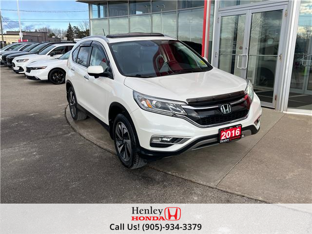 2016 Honda CR-V Touring (Stk: H22515A) in St. Catharines - Image 1 of 23