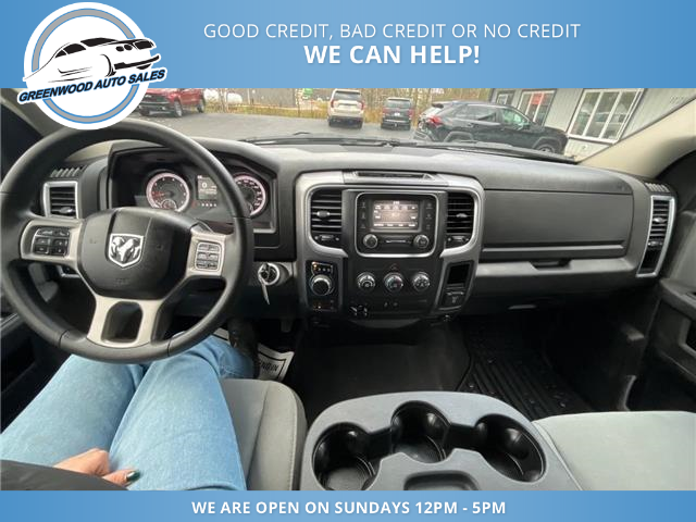 2023 RAM 1500 Classic SLT (Stk: 23-663160) in Greenwood - Image 11 of 18