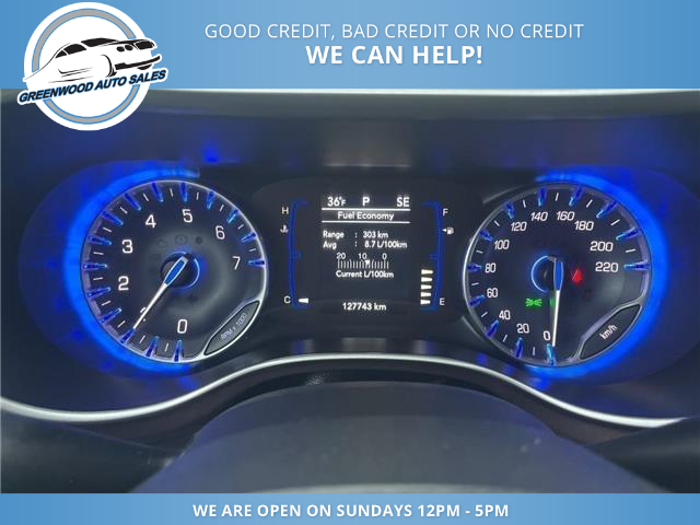 2024 Chrysler Grand Caravan SXT (Stk: 24-107294) in Greenwood - Image 10 of 17