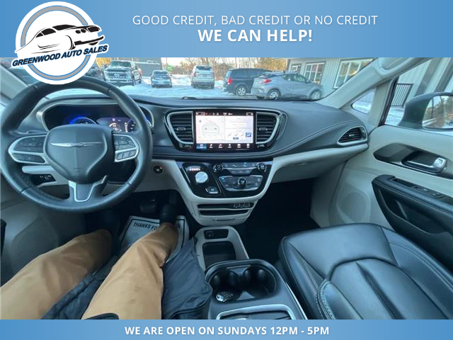 2023 Chrysler Pacifica Touring-L (Stk: 23-565733) in Greenwood - Image 10 of 22