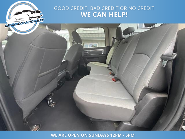 2023 RAM 1500 Classic SLT (Stk: 23-566501) in Greenwood - Image 10 of 18