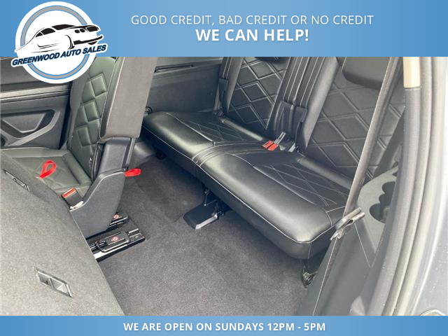 2024 Volkswagen Atlas 2.0 TSI Comfortline (Stk: 24-596740) in Greenwood - Image 11 of 20