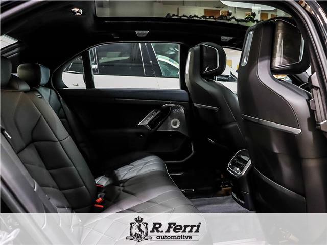 2024 BMW 760 i xDrive (Stk: 34144A) in Woodbridge - Image 14 of 28