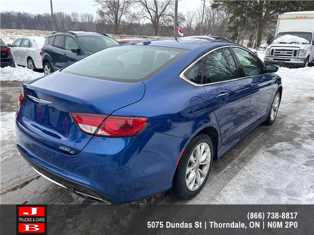 2015 Chrysler 200 C (Stk: 9292) in Thordale - Image 2 of 7