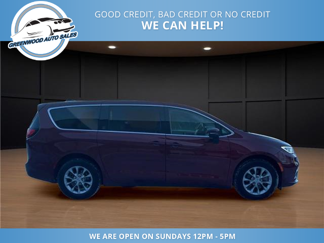 2023 Chrysler Pacifica Touring-L (Stk: 23-565733) in Greenwood - Image 5 of 22