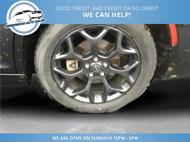 2023 Chrysler 300 S (Stk: 23-585529) in Greenwood - Image 9 of 20