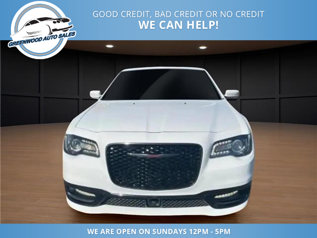2023 Chrysler 300 S (Stk: 23-593298) in Greenwood - Image 3 of 23