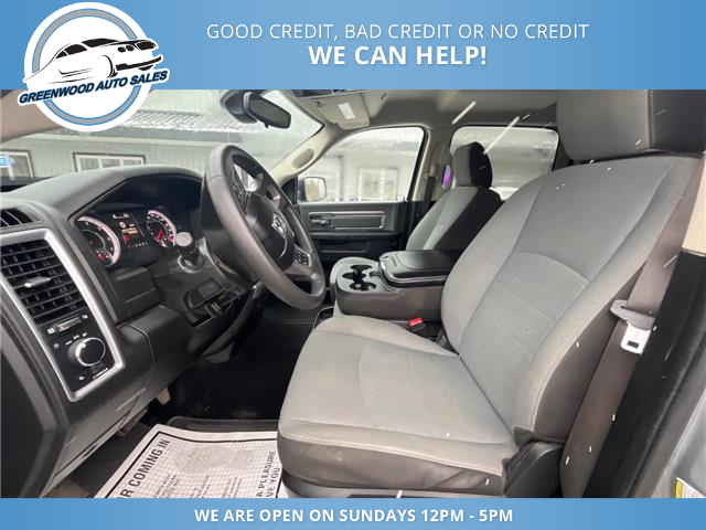 2023 RAM 1500 Classic SLT (Stk: 23-663162) in Greenwood - Image 7 of 18