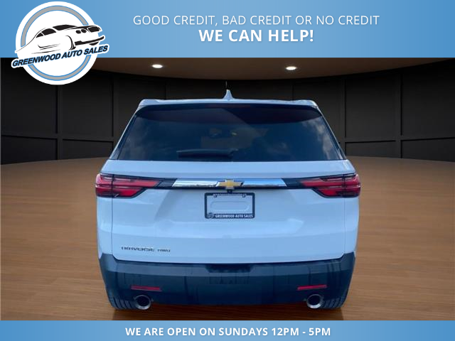 2022 Chevrolet Traverse LS (Stk: 22-128932) in Greenwood - Image 7 of 15