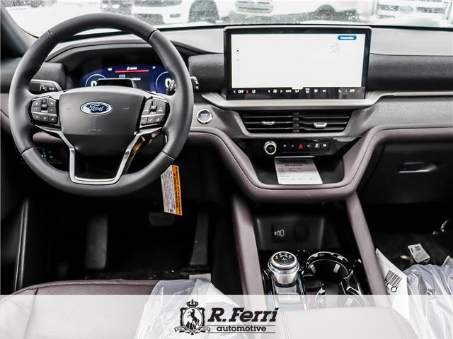 2026 Ford Explorer Platinum (Stk: T0224) in Woodbridge - Image 9 of 25