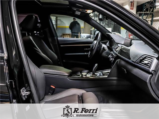 2018 BMW 330i xDrive (Stk: 34522AA) in Woodbridge - Image 12 of 23