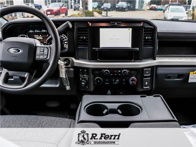 2026 Ford F-550 Chassis  (Stk: T0111) in Woodbridge - Image 6 of 22