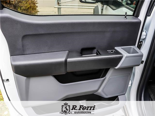 2026 Ford F-550 Chassis  (Stk: T0111) in Woodbridge - Image 10 of 22