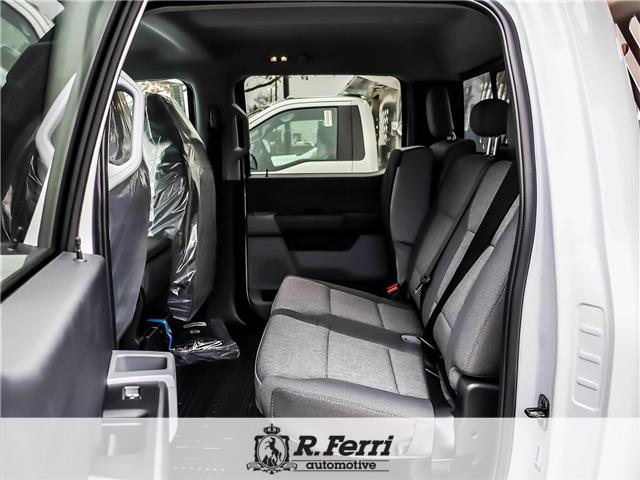 2026 Ford F-550 Chassis  (Stk: T0111) in Woodbridge - Image 11 of 22