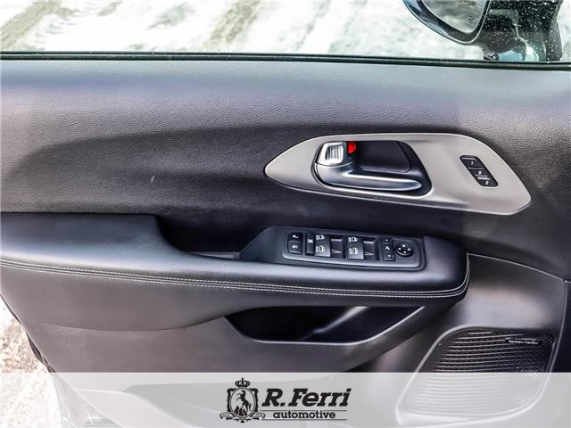 2021 Chrysler Pacifica Limited (Stk: 34467A) in Woodbridge - Image 6 of 35 2021 Chrysler Pacifica Limited (Stk: 34467A) in Woodbridge - Image 6 of 35