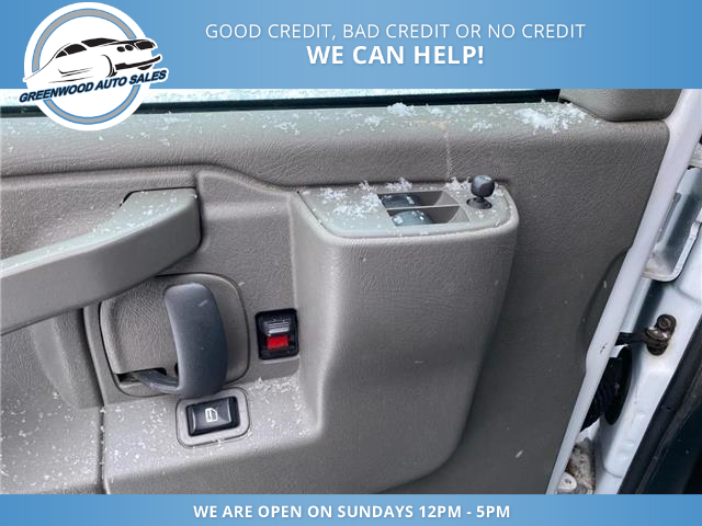 2023 Chevrolet Express 2500 Work Van (Stk: 23-111677) in Greenwood - Image 12 of 15