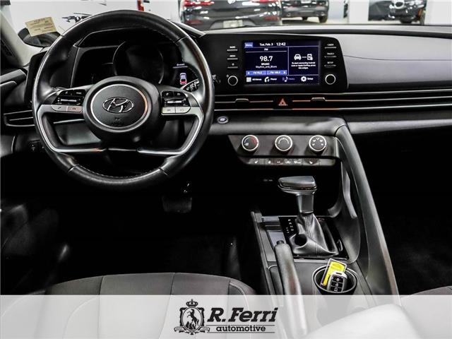 2022 Hyundai Elantra Preferred (Stk: 34714A) in Woodbridge - Image 8 of 23