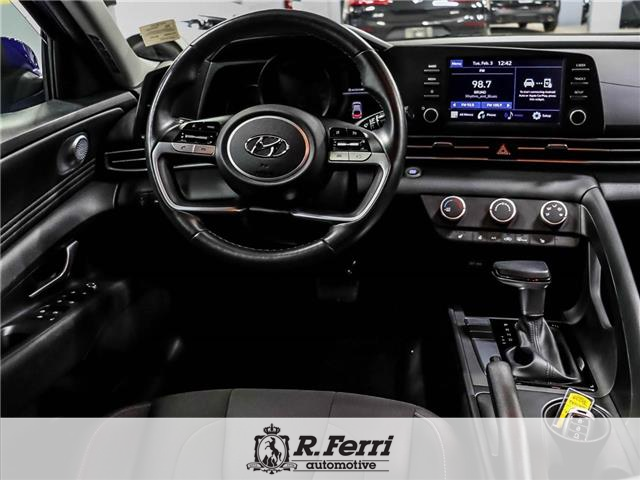 2022 Hyundai Elantra Preferred (Stk: 34714A) in Woodbridge - Image 9 of 23