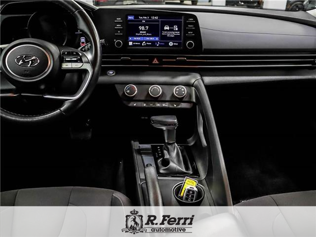 2022 Hyundai Elantra Preferred (Stk: 34714A) in Woodbridge - Image 10 of 23