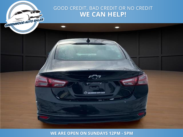 2024 Chevrolet Malibu 1LT (Stk: 24-236118) in Greenwood - Image 7 of 15