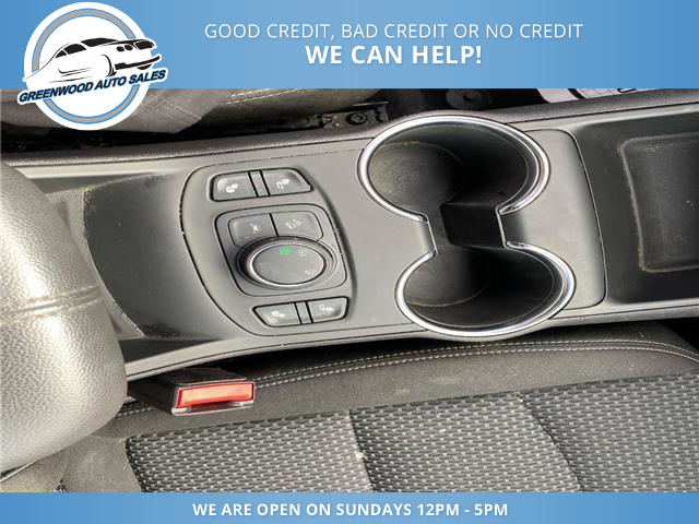 2024 GMC Terrain SLE (Stk: 24-229978) in Greenwood - Image 14 of 15