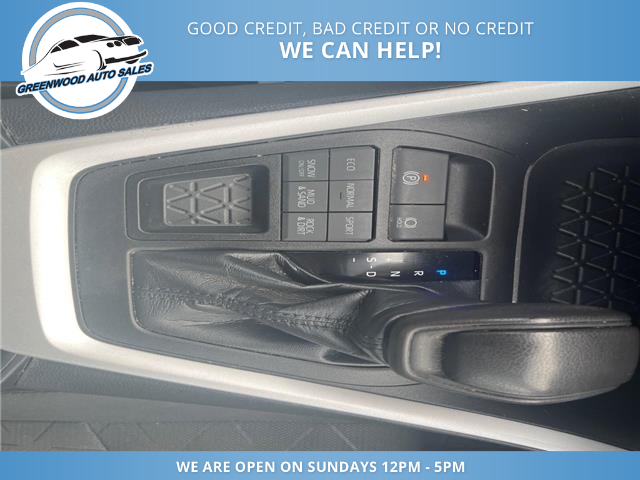 2021 Toyota RAV4 LE (Stk: 21-196022) in Greenwood - Image 15 of 16