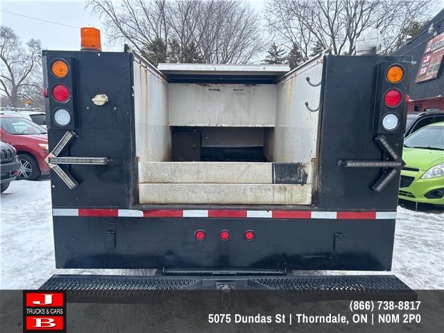 2011 Ford F-350 Chassis XLT (Stk: 9255) in Thordale - Image 5 of 5