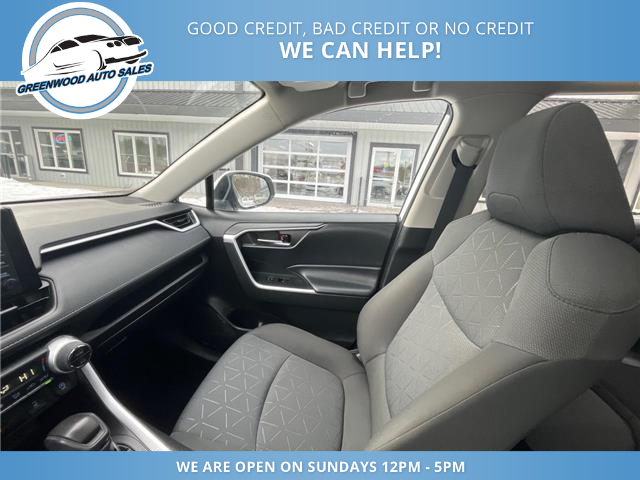 2022 Toyota RAV4 XLE (Stk: 22-281027) in Greenwood - Image 10 of 23