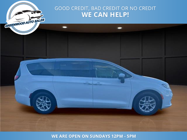 2023 Chrysler Pacifica Touring-L (Stk: 23-561196) in Greenwood - Image 6 of 22