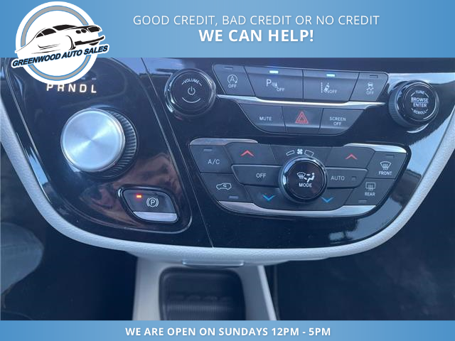 2023 Chrysler Pacifica Touring-L (Stk: 23-561196) in Greenwood - Image 21 of 22