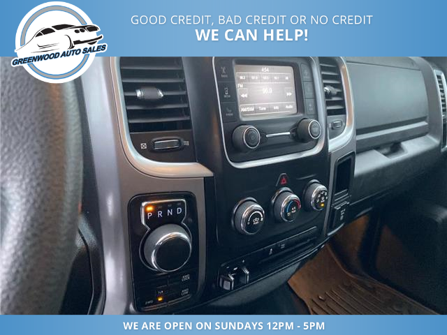 2023 RAM 1500 Classic SLT (Stk: 23663171) in Greenwood - Image 13 of 14