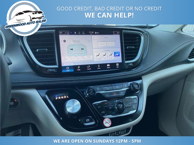 2023 Chrysler Pacifica Touring-L (Stk: 23-561239) in Greenwood - Image 15 of 17