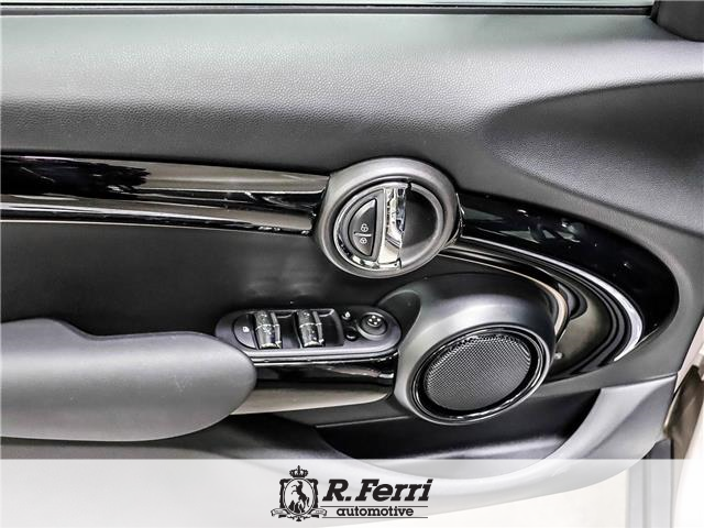 2024 MINI 5 Door Cooper S (Stk: U1860) in Woodbridge - Image 5 of 26 2024 MINI 5 Door Cooper S (Stk: U1860) in Woodbridge - Image 5 of 26