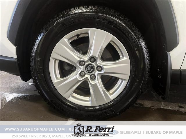 2021 Toyota RAV4 XLE (Stk: S27379A) in Vaughan - Image 7 of 15