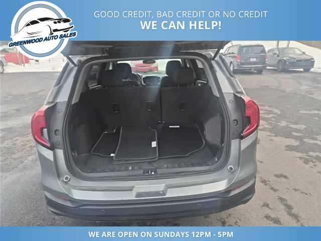 2024 GMC Terrain SLE (Stk: 24-229836) in Greenwood - Image 8 of 15