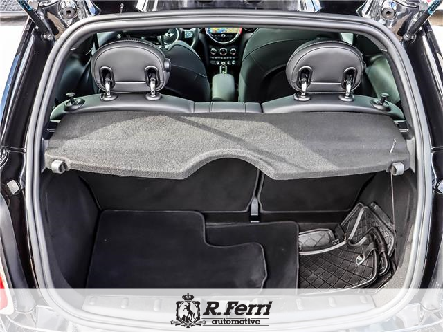 2022 MINI 3 Door Cooper S (Stk: U1863) in Woodbridge - Image 13 of 23 2022 MINI 3 Door Cooper S (Stk: U1863) in Woodbridge - Image 13 of 23