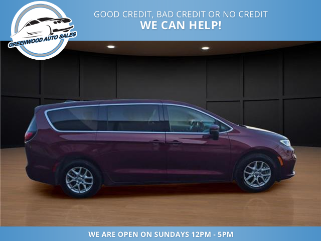 2023 Chrysler Pacifica Touring-L (Stk: 23-613499) in Greenwood - Image 4 of 17