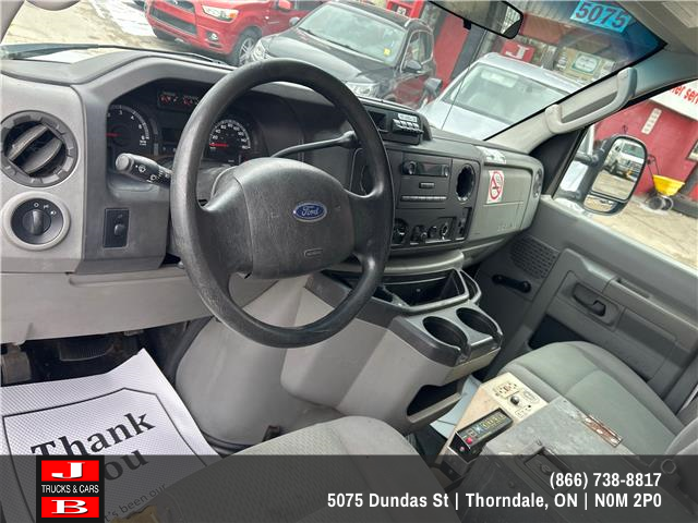 2010 Ford E-350 Super Duty Commercial (Stk: 8709) in Thordale - Image 3 of 4