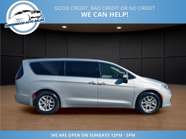 2023 Chrysler Pacifica Touring-L (Stk: 23-621817) in Greenwood - Image 5 of 21