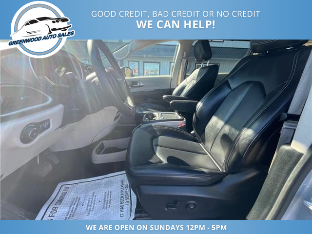 2023 Chrysler Pacifica Touring-L (Stk: 23-621817) in Greenwood - Image 8 of 21