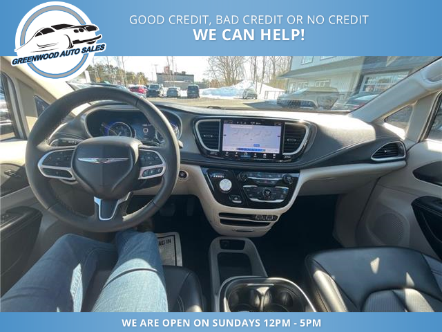 2023 Chrysler Pacifica Touring-L (Stk: 23-621817) in Greenwood - Image 10 of 21