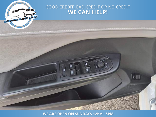 2024 Volkswagen Taos Comfortline (Stk: 24-015408) in Greenwood - Image 13 of 20