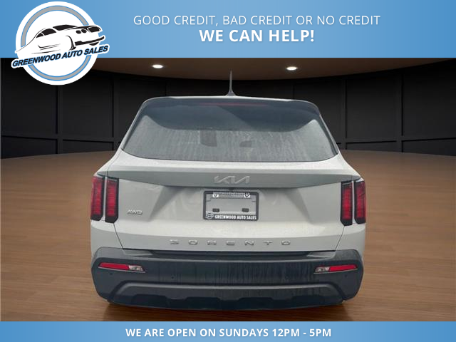 2022 Kia Sorento 2.5L LX+ (Stk: 22-119737) in Greenwood - Image 7 of 21