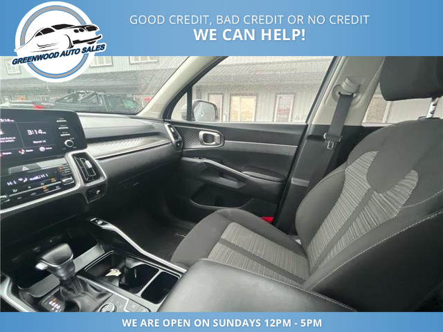 2022 Kia Sorento 2.5L LX+ (Stk: 22-119737) in Greenwood - Image 10 of 21