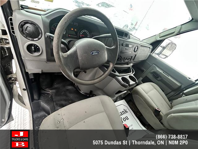 2016 Ford E-350 Cutaway Base (Stk: 9333) in Thordale - Image 3 of 4