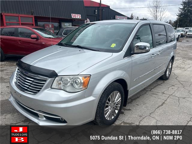 2011 Chrysler Town & Country Limited (Stk: 9288) in Thordale - Image 1 of 4