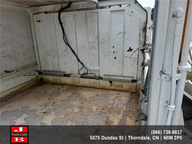 2015 Ford F-550 Chassis XL (Stk: 9277) in Thordale - Image 9 of 13