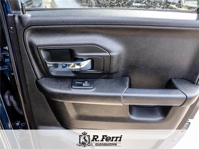 2022 RAM 1500 Classic SLT (Stk: T0230A) in Vaughan - Image 13 of 23